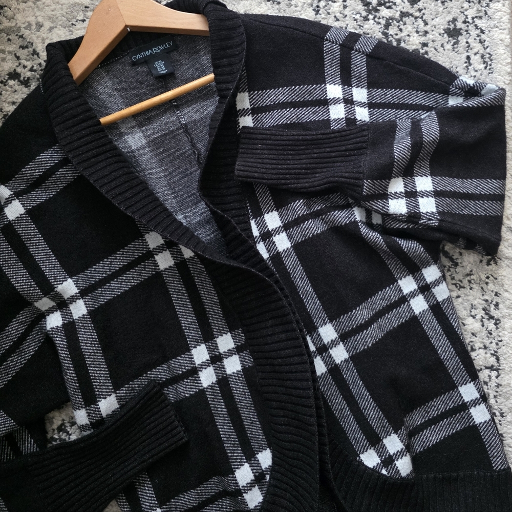 Plaid Gothic Chic Open Cardican Sweater Oversized Womens XS Black White
